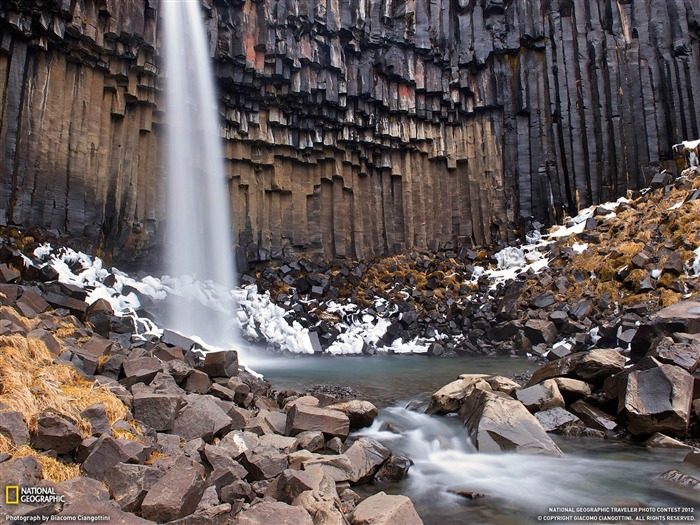 Svartifoss Islandia-National Geographic fondo de pantalla Vistas:12010