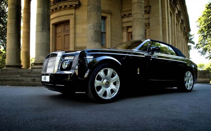 Rolls Royce-Cars desktop wallpaper Views:18769 Date:2012/8/5 3:11:49