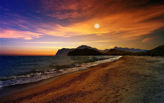 crimea beach-Summer landscape wallpaper Views:12144 Date:2012/8/8 19:43:58