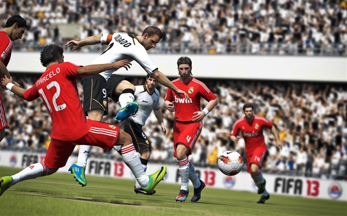 FIFA 13 Game HD Wallpaper 20 Views:8994 Date:2012/9/23 20:38:09