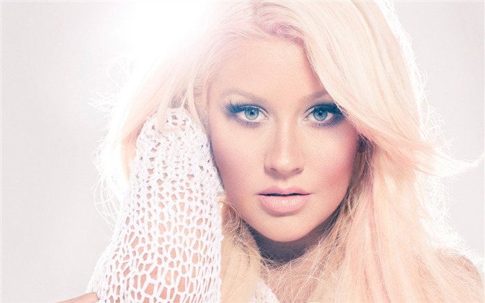 Christina Aguilera-beauty singer photo wallpaper Views:11471 Date:2012/10/27 15:25:03