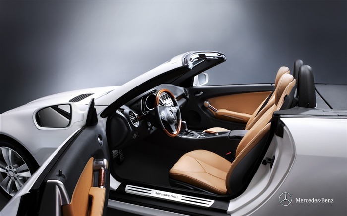 Mercedes Benz SLK roadster auto HD Wallpaper 14 Views:8663 Date:2012/10/26 13:04:20