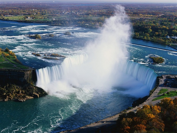 Fondo de pantalla de fotografía de gran cascada Vistas:10797