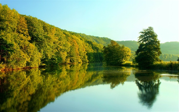 tranquility-Travel Nature Wallpapers Views:17772 Date:2012/10/7 16:38:23