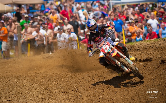 High Point Station - riders Ryan Dungey desktop wallpaper Views:8417 Date:2012/11/28 0:18:26