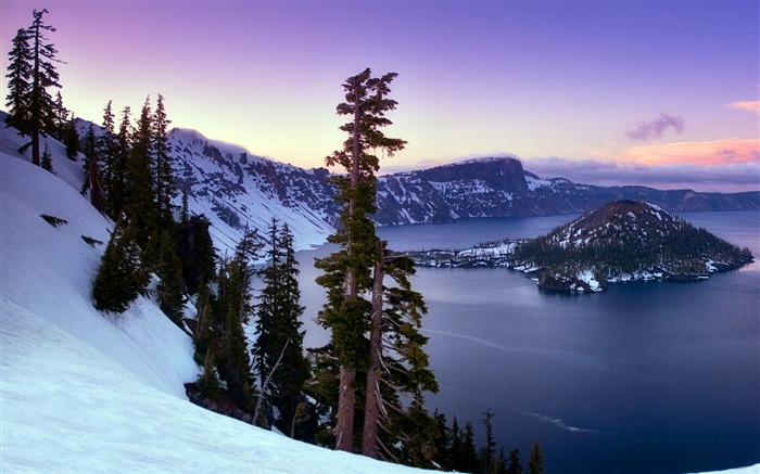 Majestic mountain scenery Desktop Wallpapers 09 Views:9559 Date:2012/11/12 0:42:16