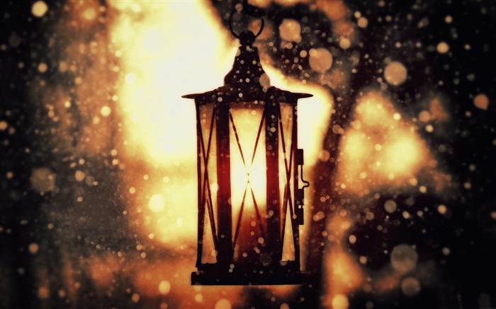 lantern lamp-2012 Aero Bokeh selected Wallpaper Views:11306 Date:2012/11/25 22:37:20