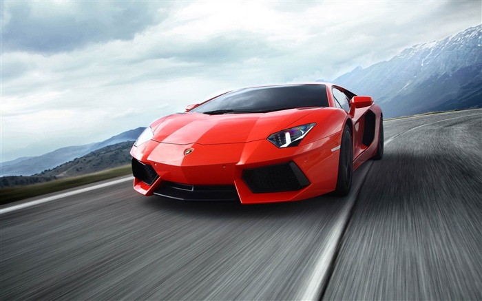 2012兰博基尼Lamborghini Aventador LP700-4汽车高清壁纸 浏览:11564