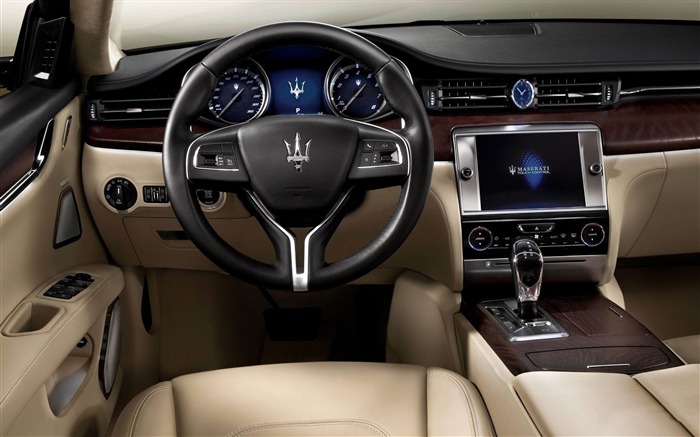 2013 Maserati Quattroporte 玛莎拉蒂 汽车高清壁纸 浏览:6489