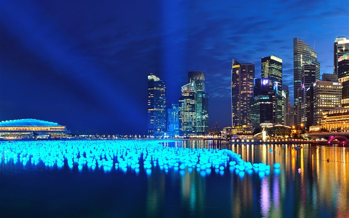 Windows 8 official cityscape panorama theme Wallpaper 15 Views:24248 Date:2013/1/3 23:33:26