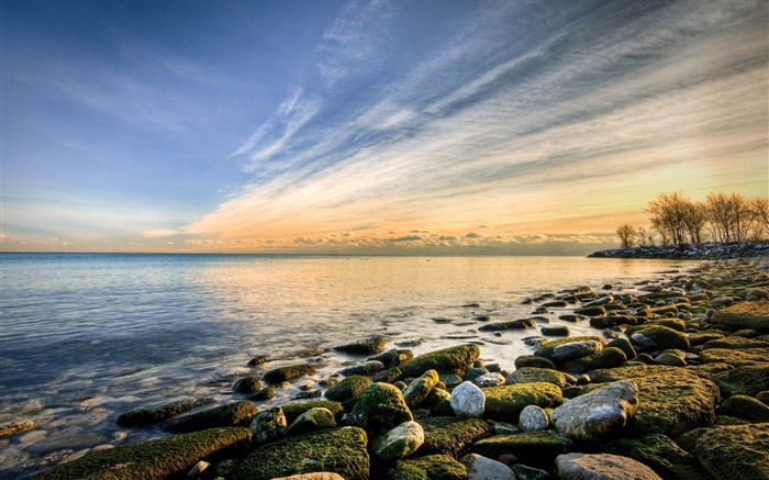 beach rocks-winter natural landscape wallpaper Views:10294 Date:2013/1/4 23:00:32