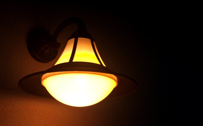 lamp-Photography World Wallpaper Views:9391 Date:2013/1/14 22:37:46