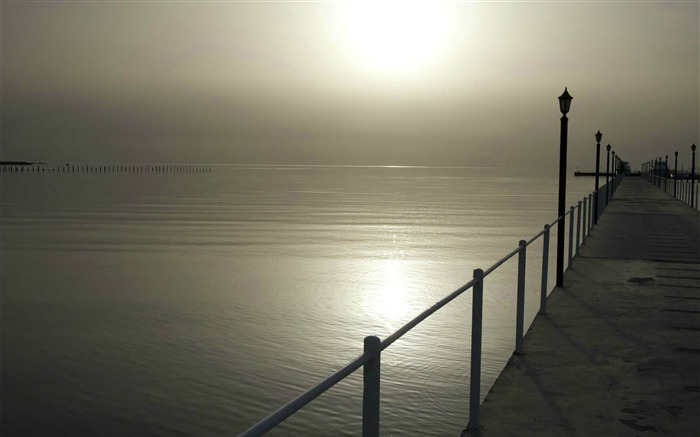 pier fog-Photography World Wallpaper Views:8849 Date:2013/1/14 22:39:35