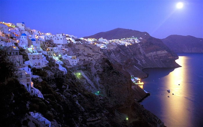 santorini-Sunny Beach Landscape Wallpapers Views:14372 Date:2013/1/25 15:09:20