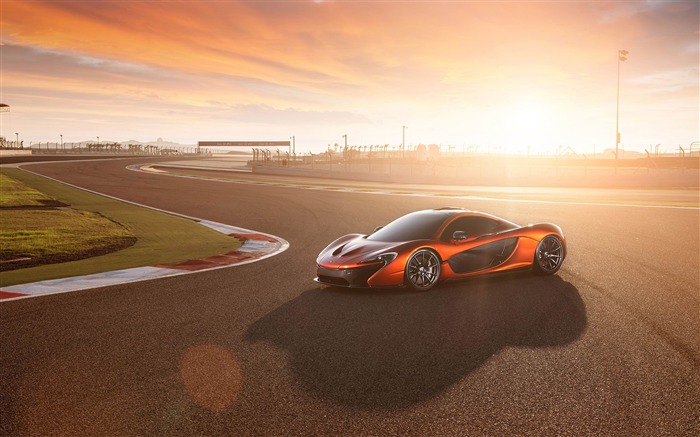 2014 McLaren P1 Auto HD Desktop Wallpaper 03 Visualizações:8423