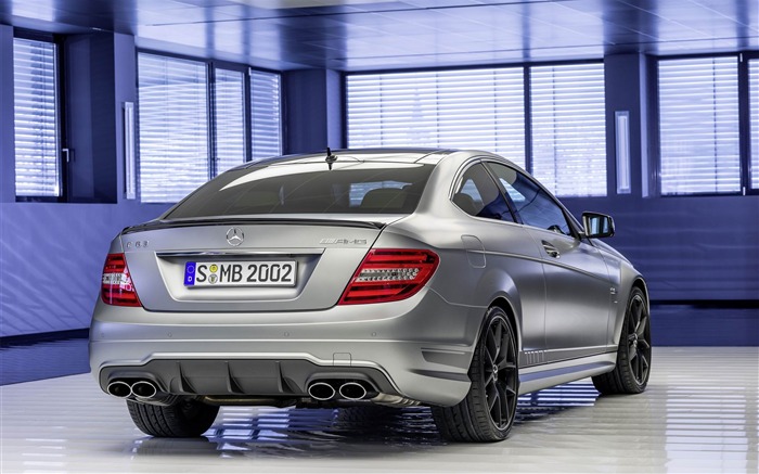 2014 Mercedes-Benz C63 AMG Edition 507 Auto HD Wallpaper 03 Views:13561 Date:2013/2/21 1:06:32