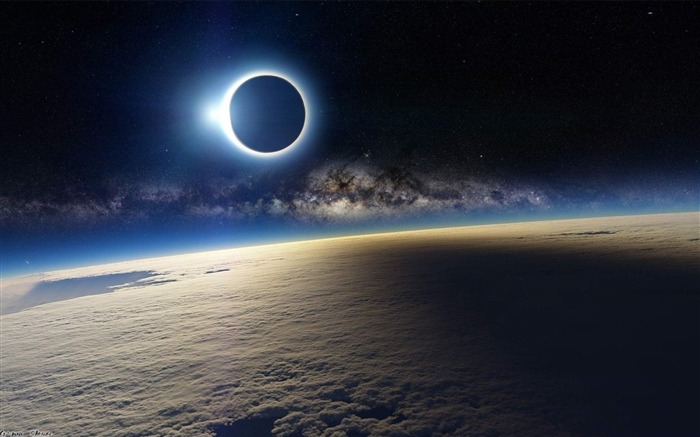 Solar Eclipse from Space-Universe space HD Desktop Wallpaper Views:32800 Date:2013/2/19 9:37:37