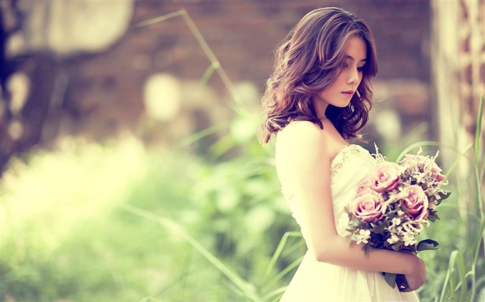 bride-2013 pure beauty photo wallpaper Views:10922 Date:2013/2/3 14:35:05