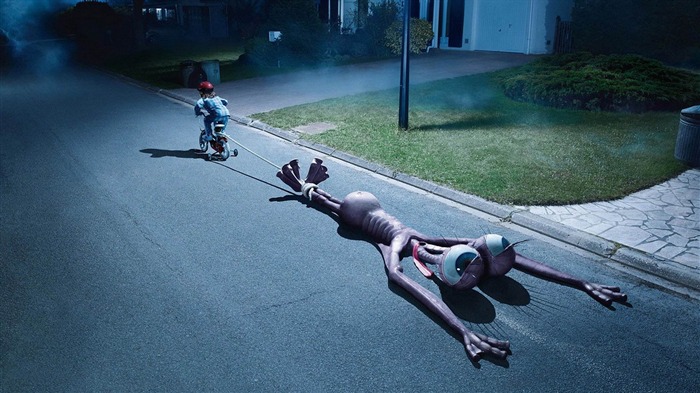 child dragging creature with bike-Digital Art design HD Wallpaper Views:12755 Date:2013/2/14 14:37:57