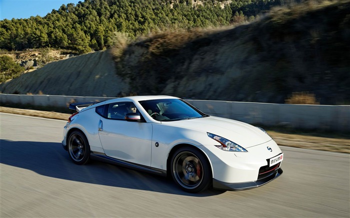 2014 Nissan 日产370Z NISMO汽车高清桌面壁纸 浏览:7946