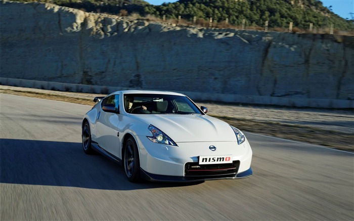 2014 Nissan 日产370Z NISMO汽车高清桌面壁纸 浏览:8185