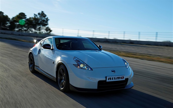 2014 Nissan 日产370Z NISMO汽车高清桌面壁纸 浏览:8502