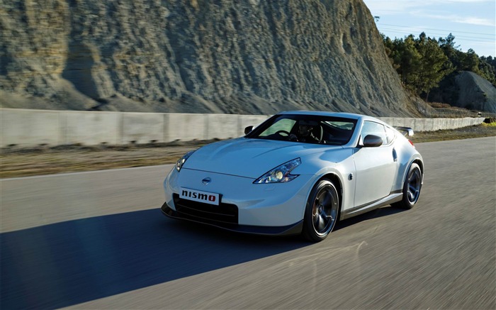 2014 Nissan 日产370Z NISMO汽车高清桌面壁纸 浏览:7989