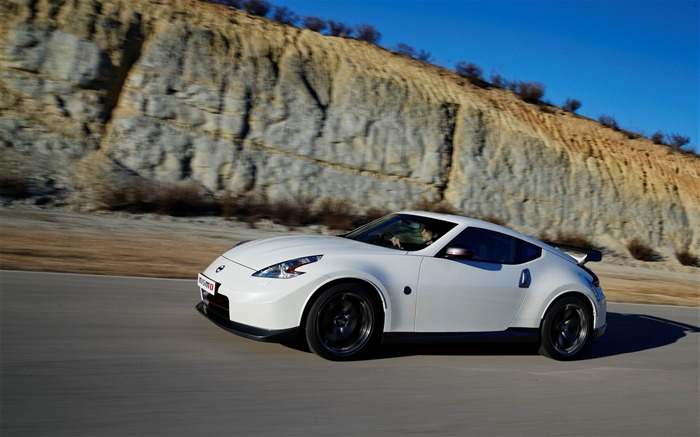 2014 Nissan 日产370Z NISMO汽车高清桌面壁纸 浏览:8625