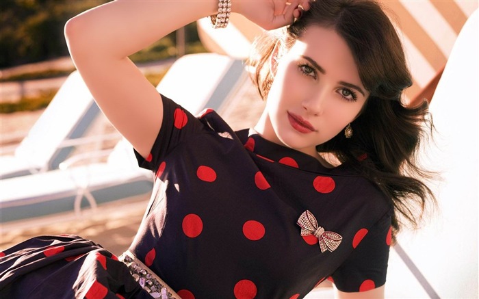 Emma Roberts-Femme Célébrités HD photo Fond d'écran Vues:11226