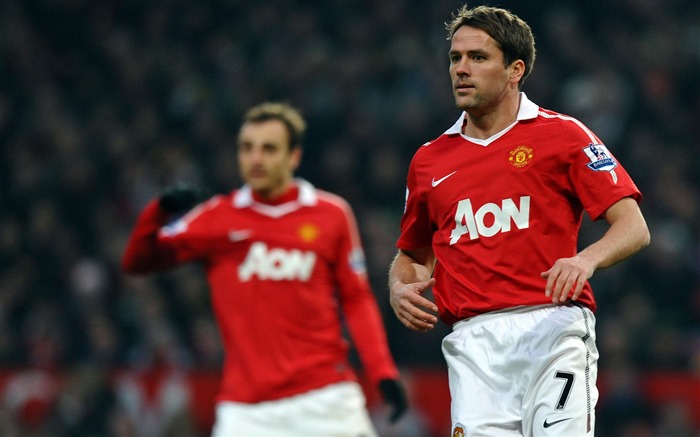 Michael Owen-estrella de fútbol retirado conmemorar fondos de pantalla 12 Vistas:8808