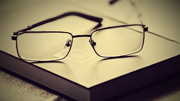 book glasses lenses frames-quality Desktop HD wallpaper Views:16335 Date:2013/3/14 22:21:19