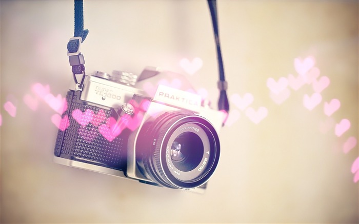 camera heart blurring-quality Desktop HD wallpaper Views:8380 Date:2013/3/14 22:22:54