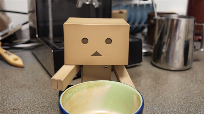 tasse de boisson d'attente-Boîtes Danboard robot HD photo Fond d'écran Vues:10143