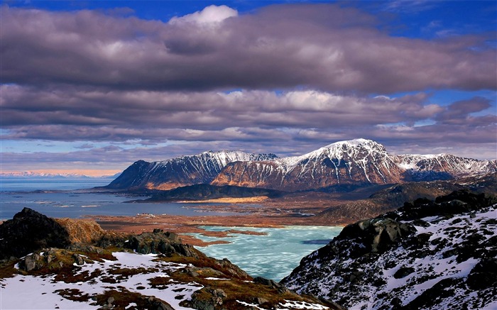 montagnes nuages ​​lac mer côte neige-Parfait paysage HD fond d'écran Vues:10046