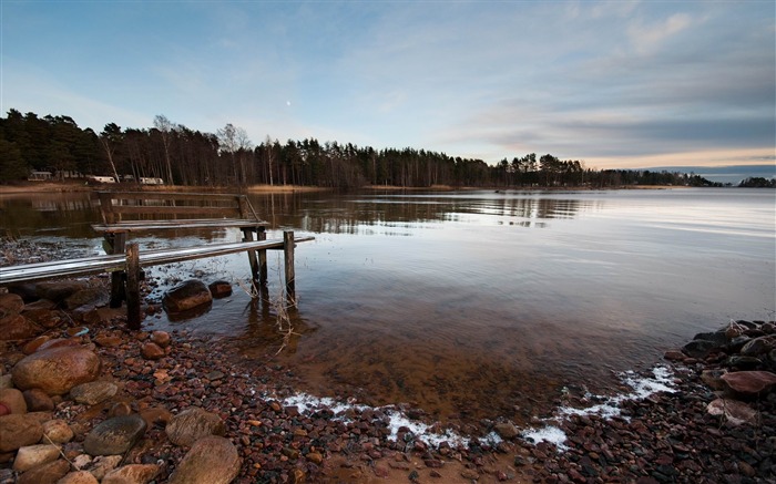 pier ice water coast particles-Perfect landscape HD wallpaper Views:9462 Date:2013/3/14 23:26:03