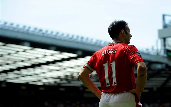 ryan giggs-sports theme HD Wallpaper Views:10849 Date:2013/3/1 18:53:24