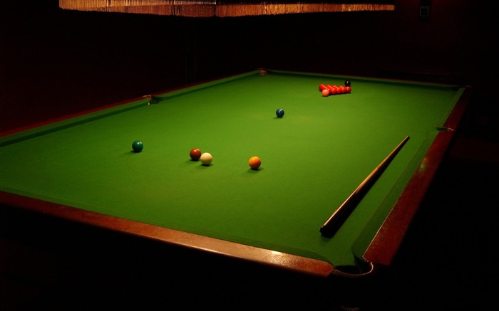 snooker table-sports theme HD Wallpaper Views:17289 Date:2013/3/1 19:11:39