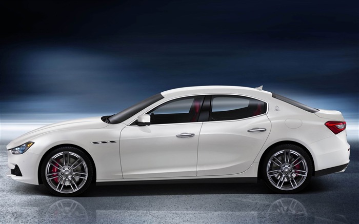 2014 Maserati Ghibli Auto HD Desktop Wallpaper 02 Views:10127 Date:2013/4/24 22:46:50