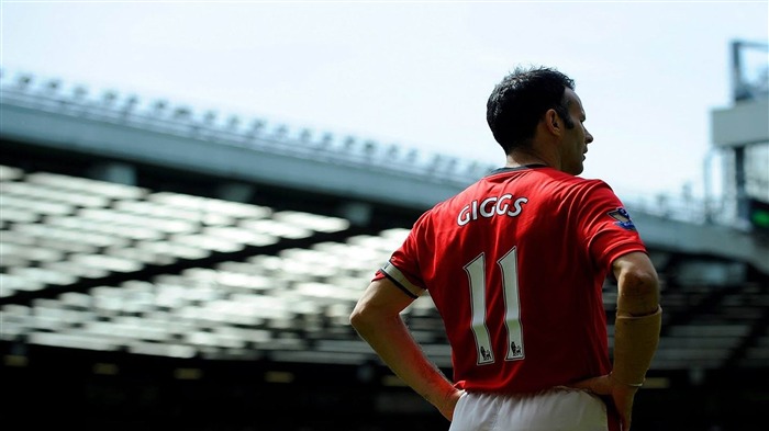 Ryan Giggs football Manchester-Football instantané HD fond d'écran Vues:9347