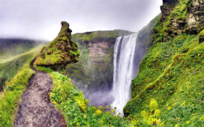 Fondo de paisaje de cascada de verano Vistas:10630