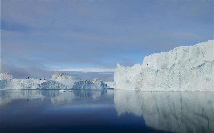 icebergs-Summer scenery fondo de pantalla Vistas:10237