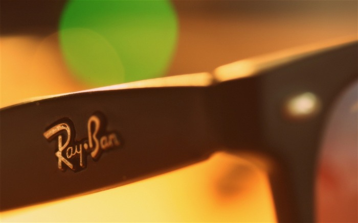 ray ban-品牌广告桌面壁纸 浏览:9011