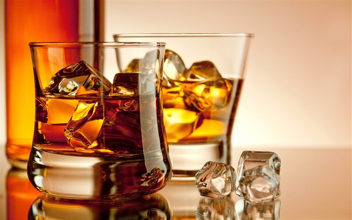 whiskey-High quality HD Wallpaper Views:16446 Date:2013/5/11 23:57:28