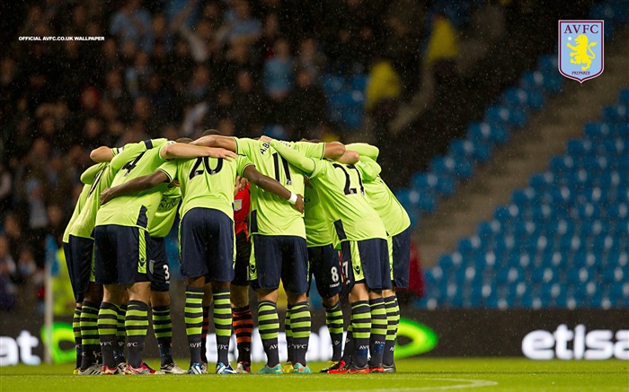 Huddled Up-Aston Villa 2013 fondo de pantalla HD Vistas:7352