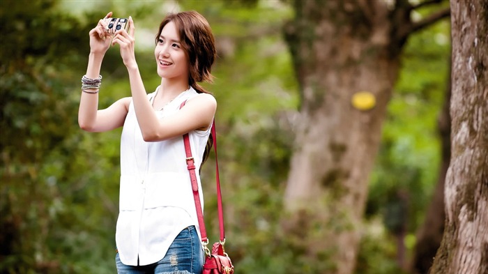 Lim YoonA Girls Generation Beauty Photo Wallpaper 11 Views:11497 Date:2013/6/26 23:12:12