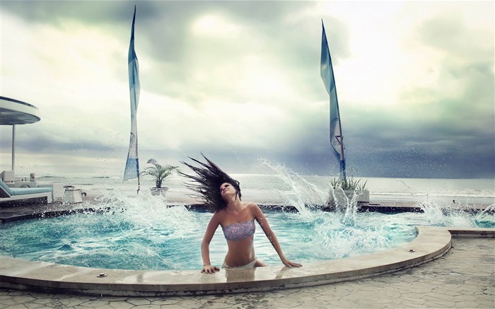 pool waves beauty-Creative Design HD Wallpaper Views:8779 Date:2013/6/26 22:28:53