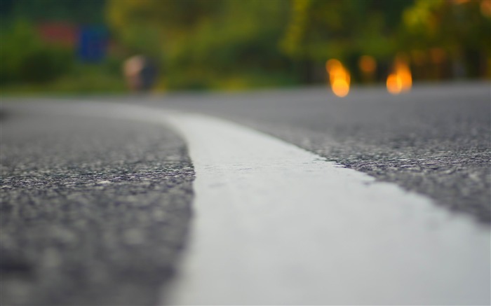 romanian road-Macro photography wallpaper Views:9662 Date:2013/6/24 21:48:58