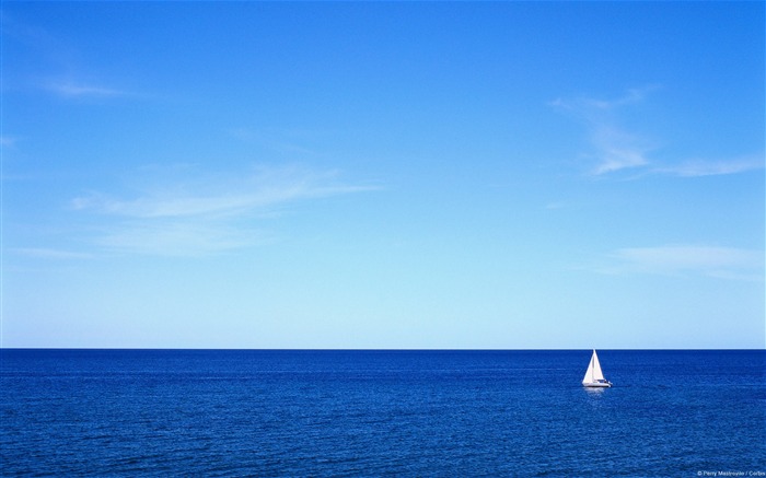 Blue ocean sailboat-Windows theme HD wallpaper Visualizações:23795