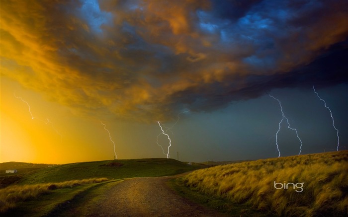 Prairie thunder-July 2013 Bing fondo de pantalla Vistas:8050