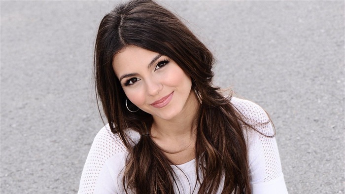 Victoria Justice foto de beleza HD wallpaper 02 Visualizações:8089